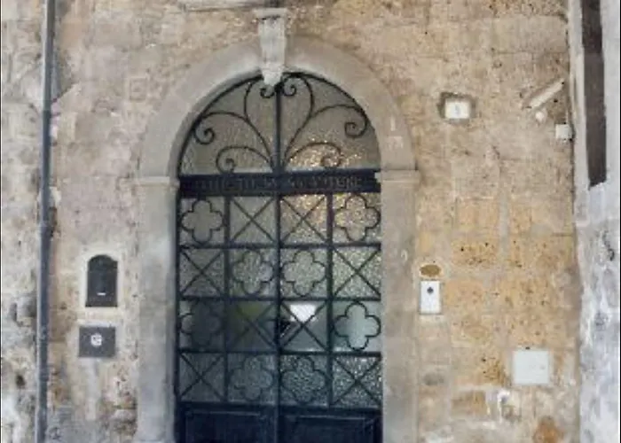 Istituto Ss Salvatore 3* أورفييتو